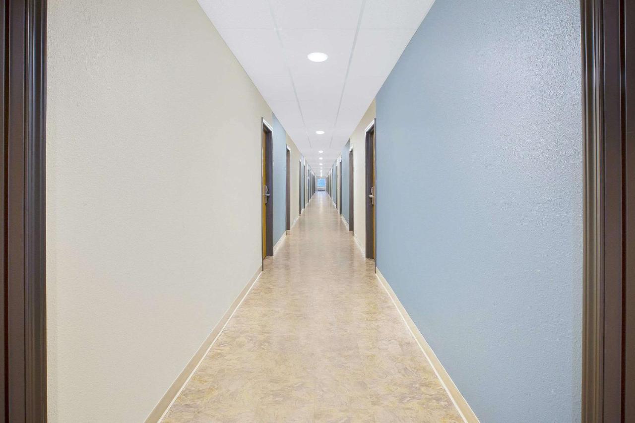 Woodspring Suites Columbus Urbancrest Grove City Dış mekan fotoğraf